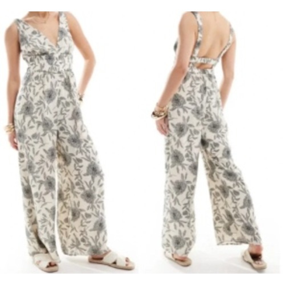 Abercrombie & Fitch Floral Wide Leg Jumpsuit Women M Boho Sleeveless